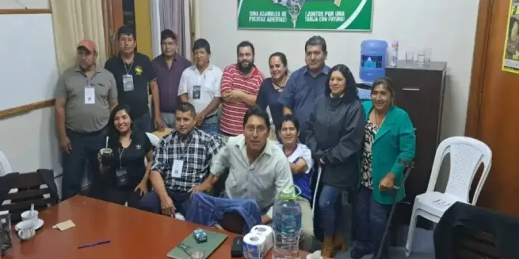 1 Advierten con movilizaciones para exigir el tratamiento del proyecto de Ley del 45 por ciento en la Asamblea Departamental