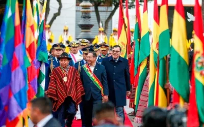 El presidente Luis Arce y el vicepresidente David Choquehuanca durante los actos por el 6 de agosto. Lucho Arce.