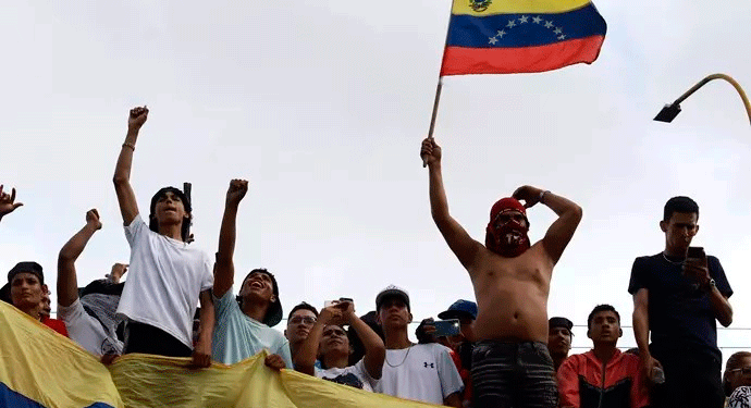 La Fiscalia de Venezuela confirma casi 750 detenidos durante las protestas opositoras