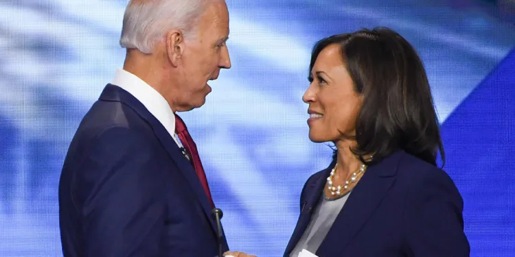 El presidente Biden y Kamala Harris