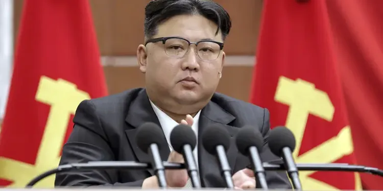 kim jong un el lder supremo de corea del